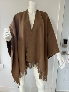 100% virgins  lamb woolOpen Front Poncho wraps Made in Italy timeless